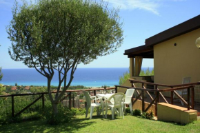 Costa Rei, villetta con splendida vista mare, giardino privato, vicino spiaggia